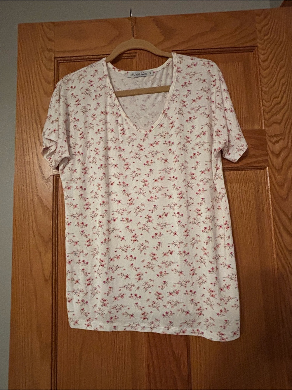 NWOT, never worn. Michelle Mae Cream Tee with Red Floral Print V-neck.